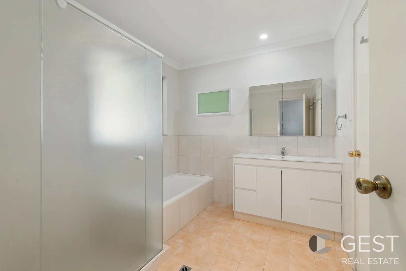 Additional image 21 of 19A Rosebank Gardens, Alexander Heights WA 6064