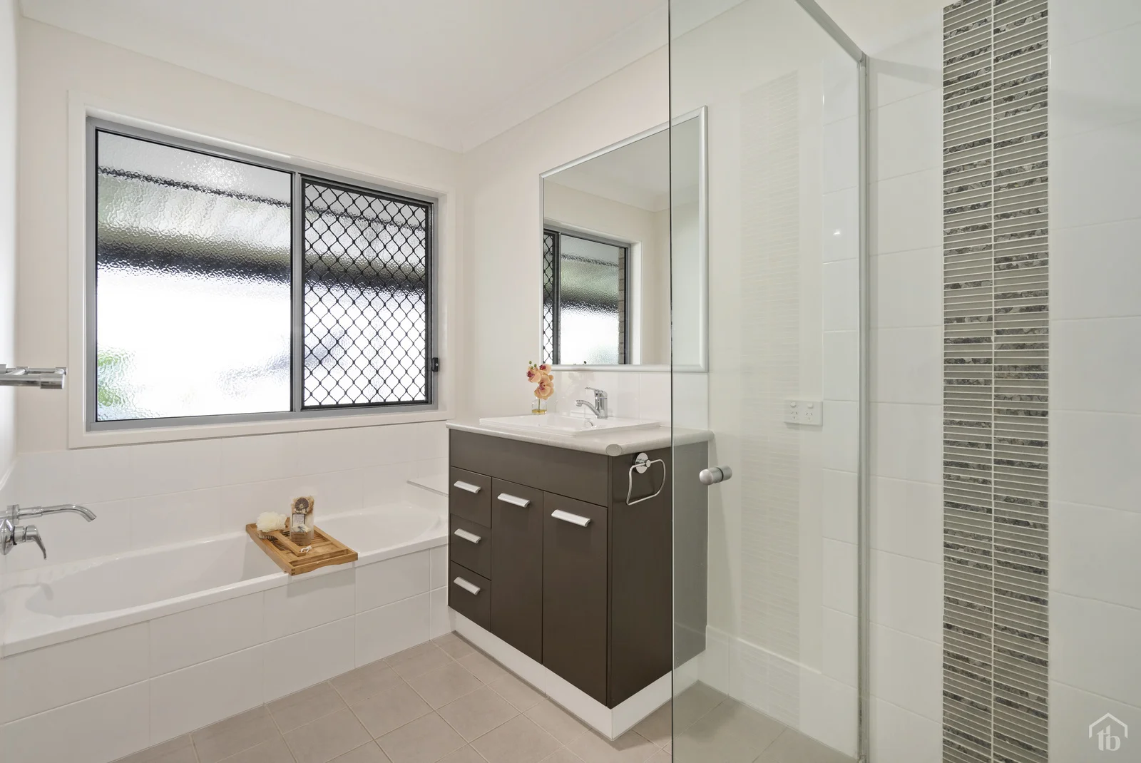 Additional image 15 of 50 Kintyre Crescent, Banora Point NSW 2486