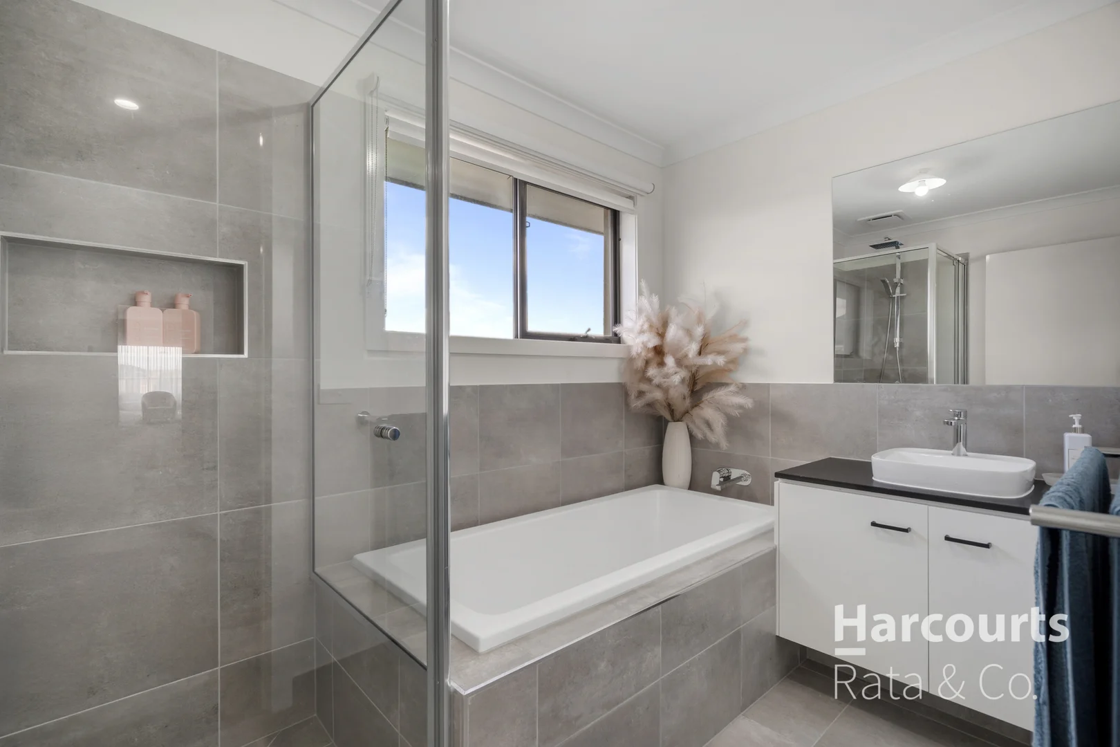 Additional image 7 of 24 Boglis Avenue, Wollert VIC 3750