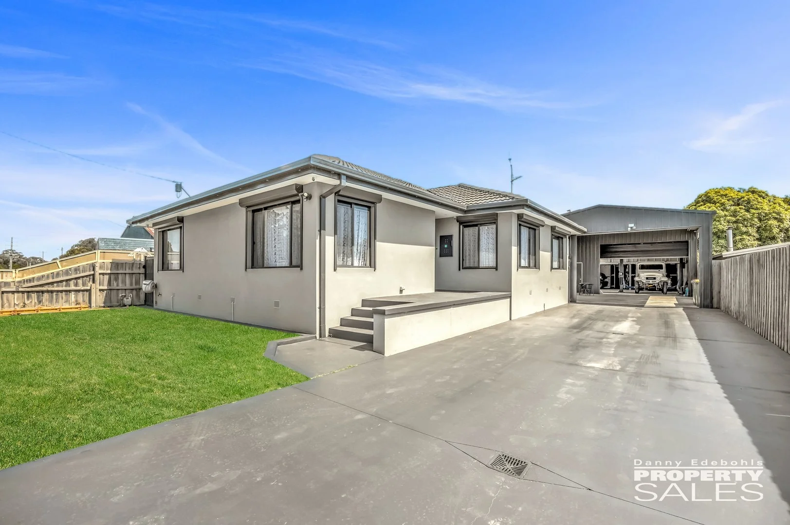 86 Waterloo Road, Moe VIC 3825