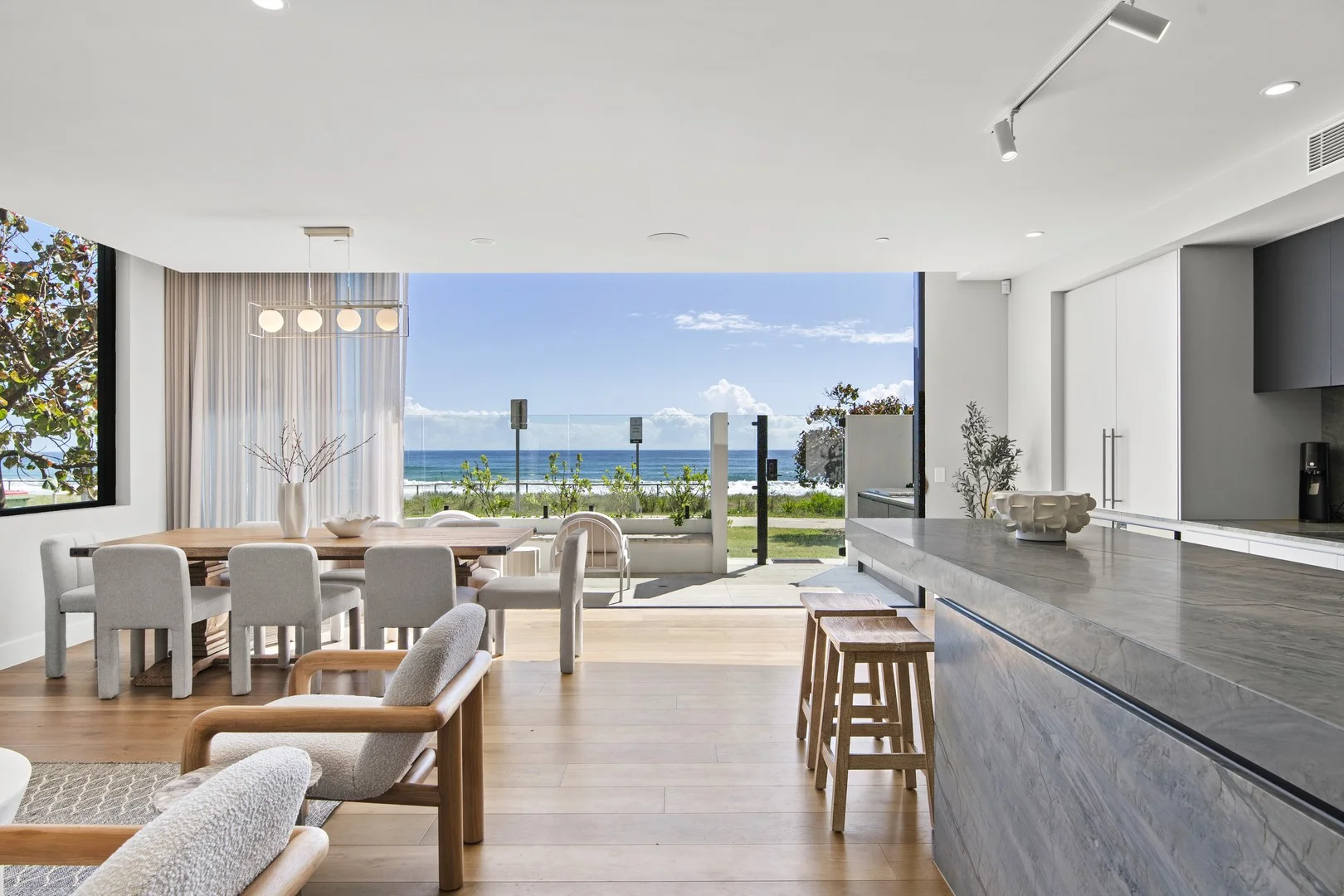 Additional image 6 of 492 The Esplanade, Palm Beach QLD 4221