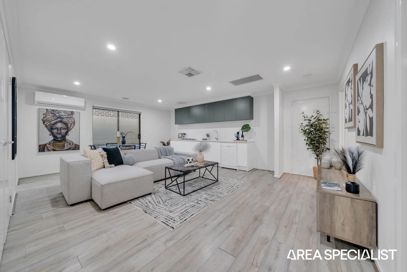 Additional image 14 of 4 Dorset Grove, Truganina VIC 3029