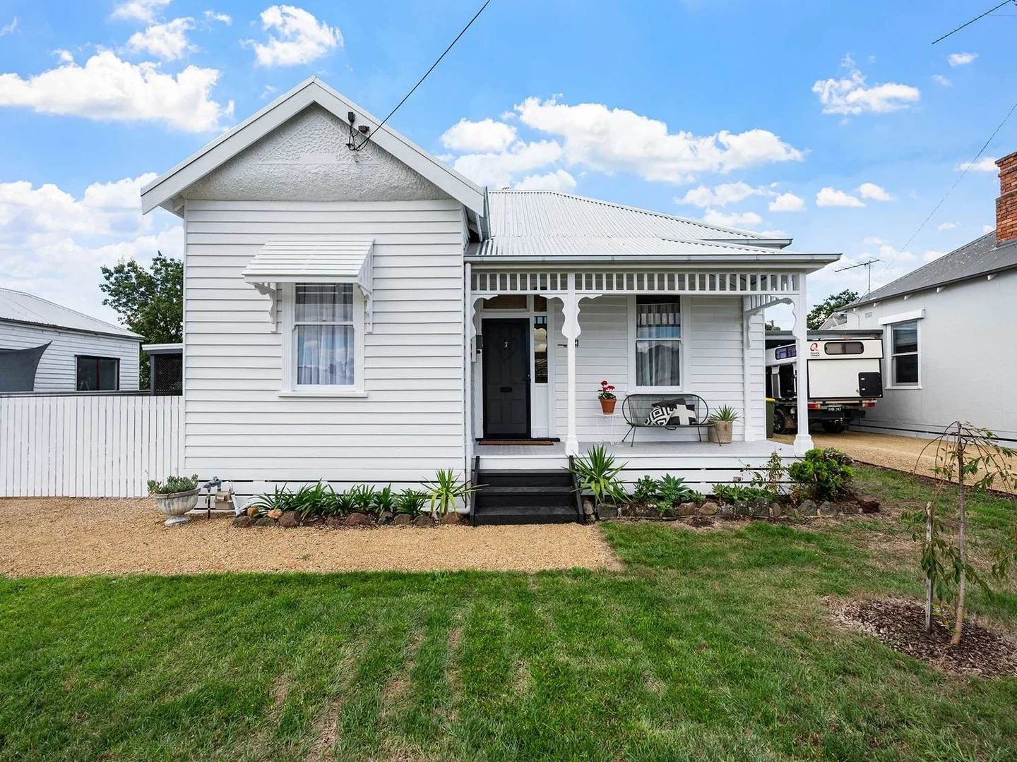 21 Moore Street, Hamilton VIC 3300