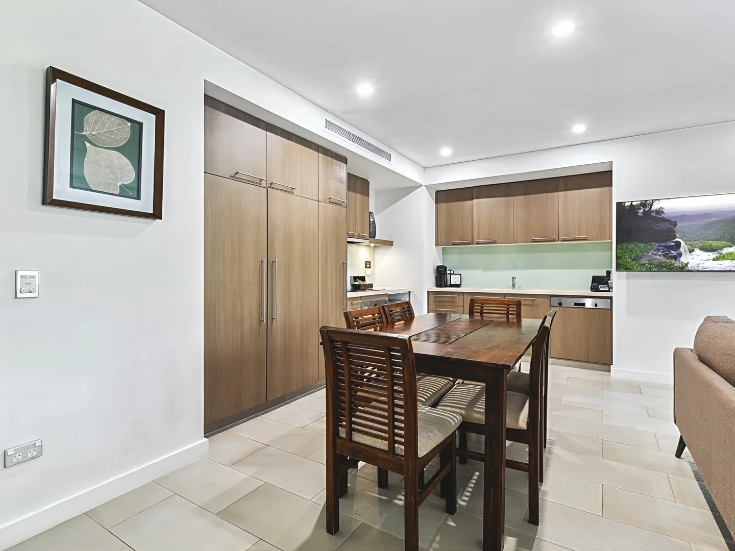 Additional image 4 of 210-211/5 Triton Street, Palm Cove QLD 4879