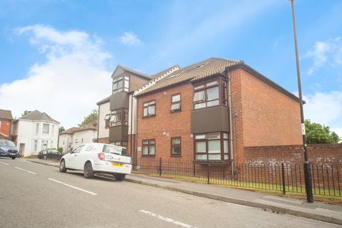 Bullar Road, Southampton, Hampshire SO18