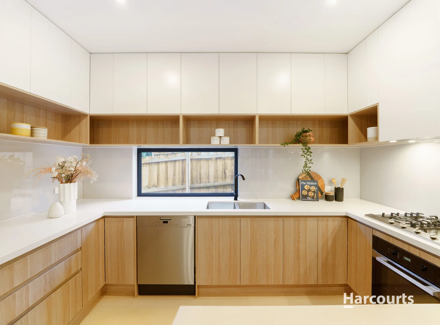 Additional image 6 of 1/1 Adelle Ct, Doncaster VIC 3108