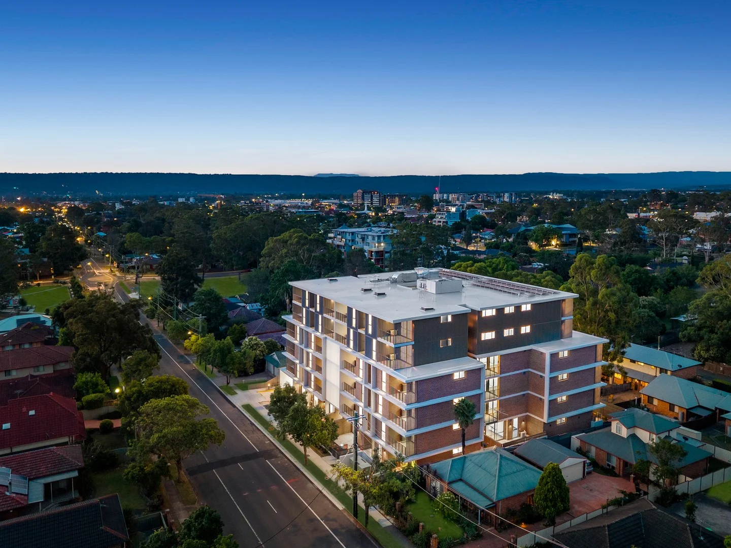 2/115 Derby Street, Penrith NSW 2750