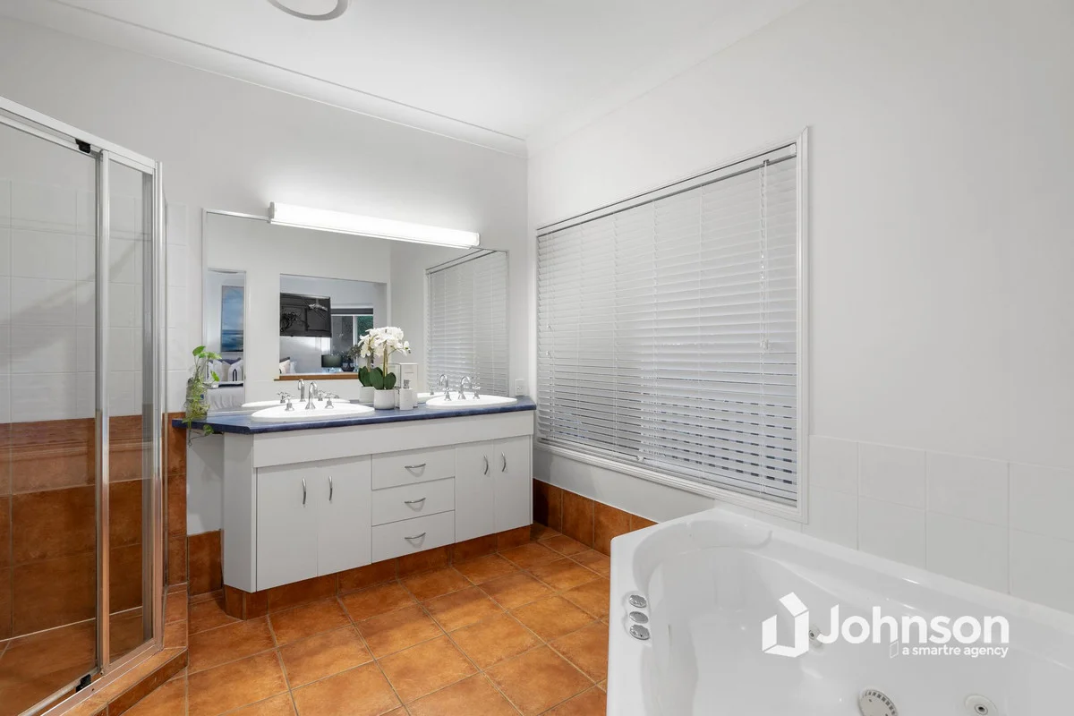 Additional image 13 of 27 Sweetapple Place, Manly West QLD 4179