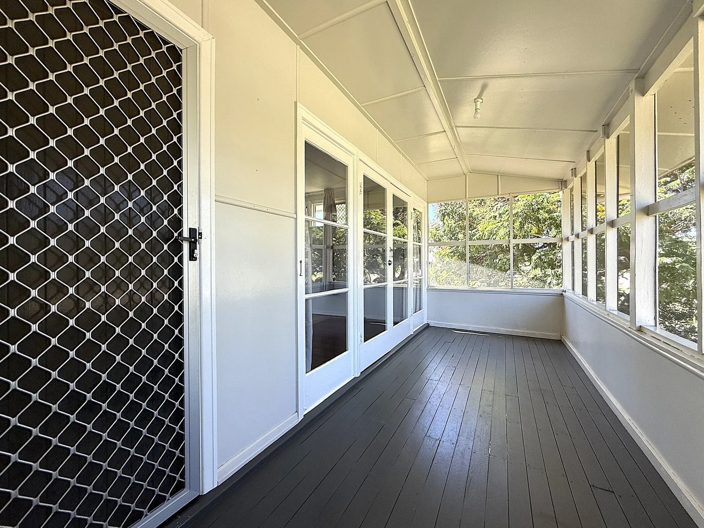 Additional image 2 of 102 Acacia Street, Barcaldine QLD 4725