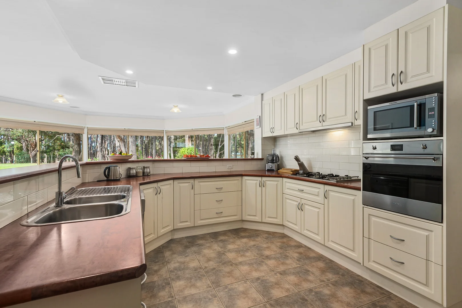 Additional image 14 of 225 Burke And Wills Track, Lancefield VIC 3435