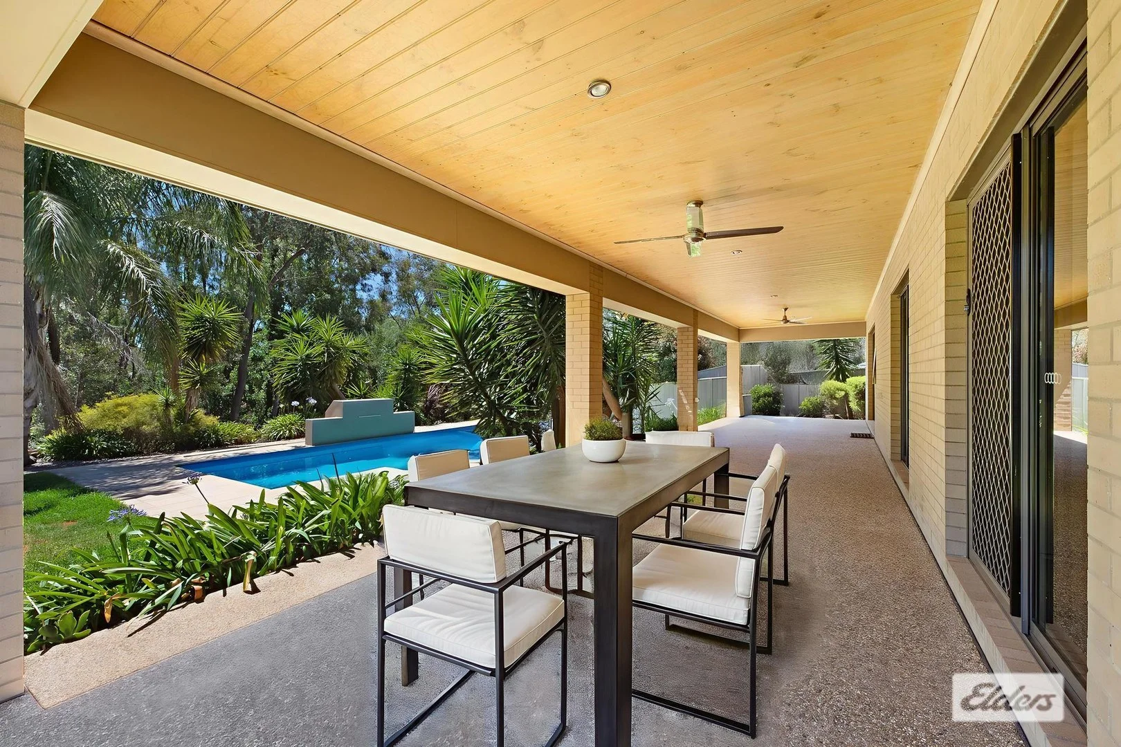 30 Golflinks Avenue, West Wodonga VIC 3690
