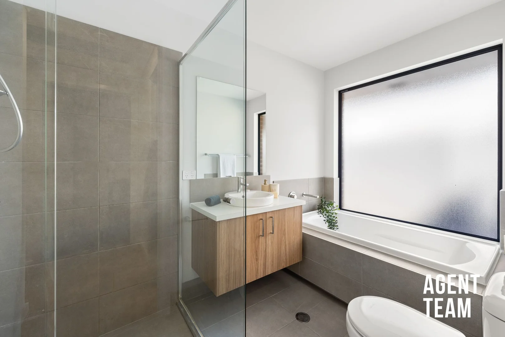 Additional image 17 of 60 Asimus Avenue, Strathnairn ACT 2615