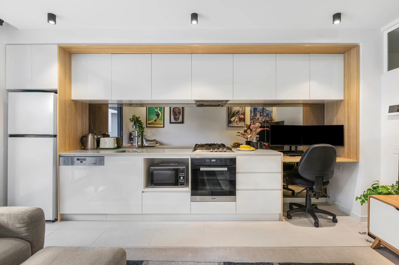 Additional image 3 of 1810/3 Yarra Street, South Yarra VIC 3141