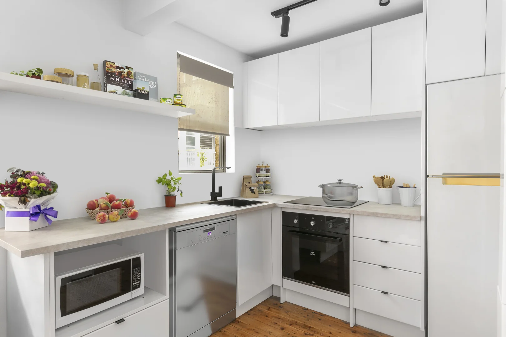 Additional image 3 of 15/5 Wheeler Parade, Dee Why NSW 2099