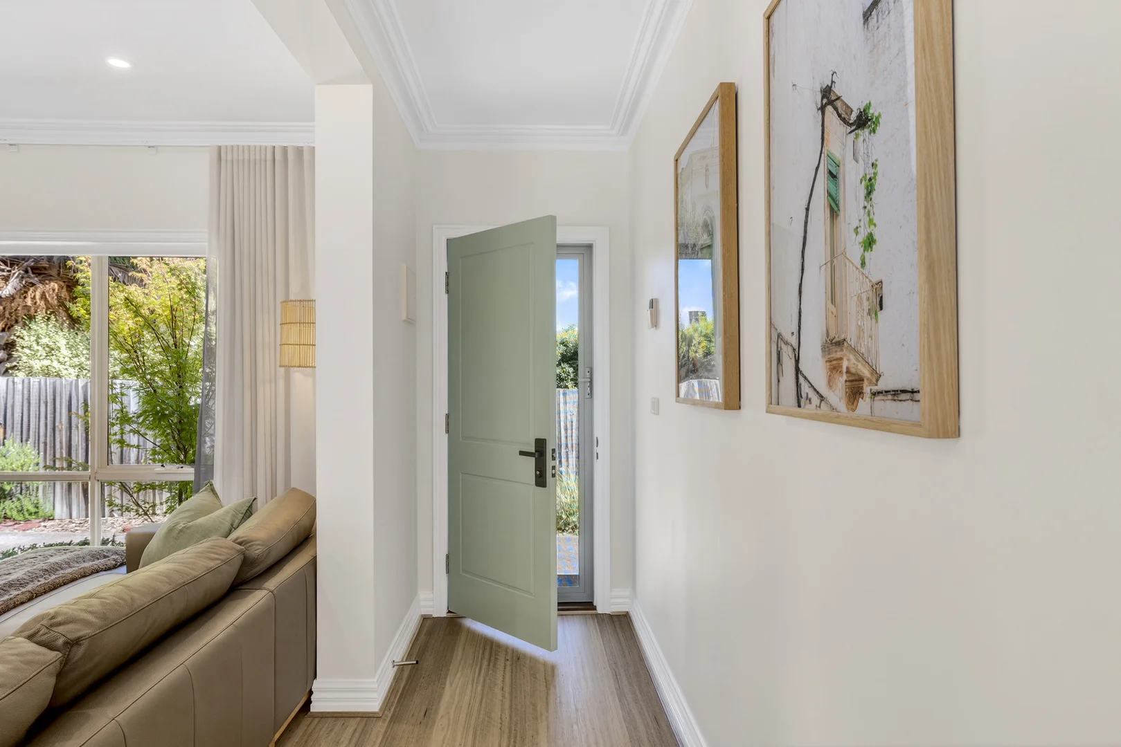 Additional image 7 of 2/31 Ashburn Grove, Ashburton VIC 3147