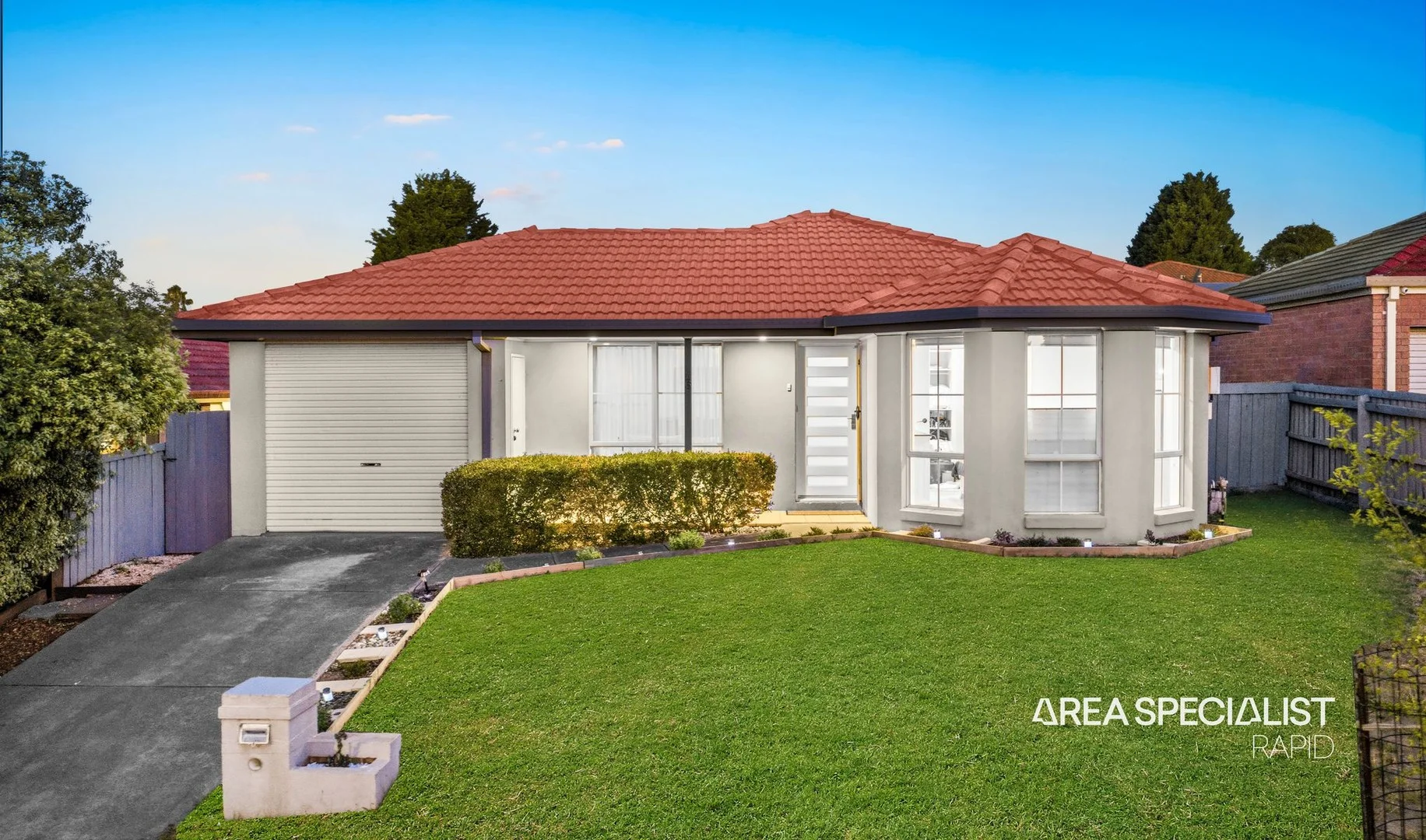 16 Sandhurst Mews, Hampton Park VIC 3976
