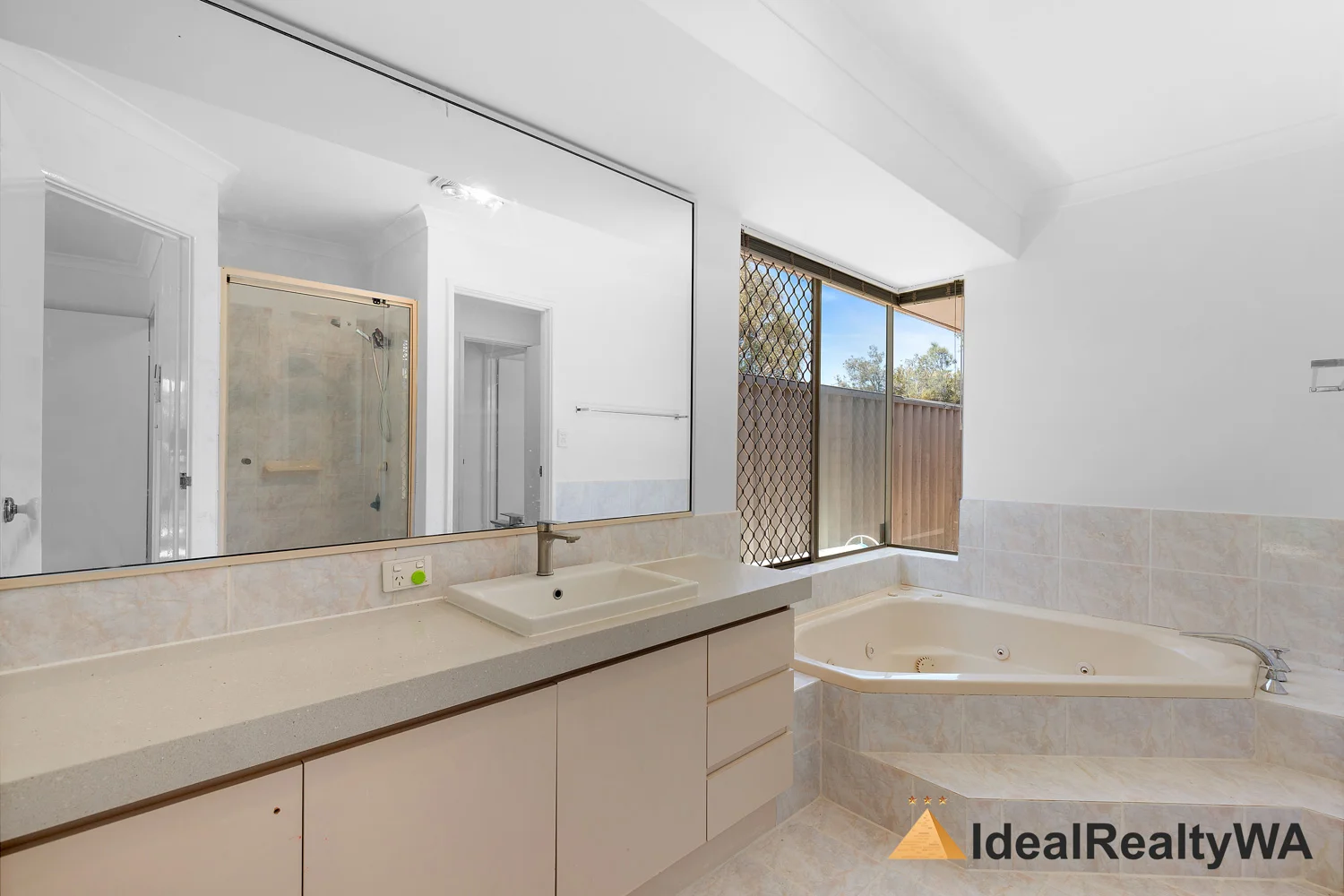 Additional image 8 of 18 Waterside Retreat, Wilson WA 6107