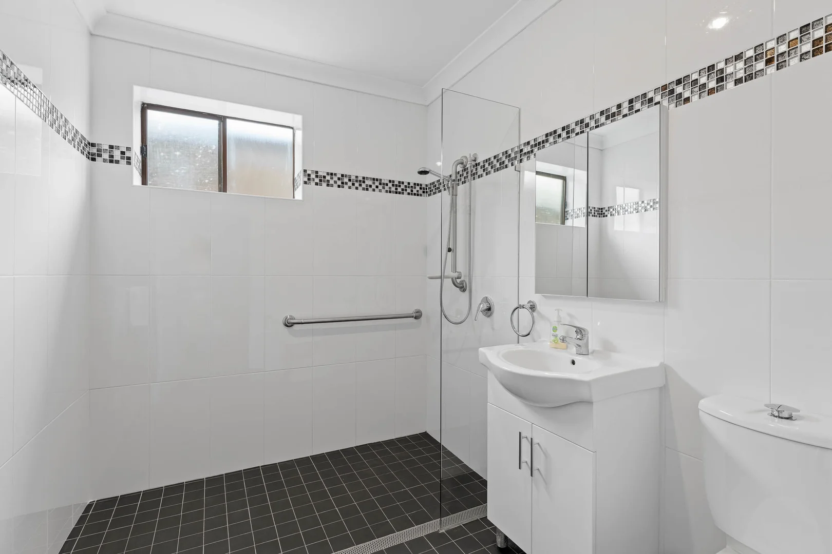 Additional image 13 of 121 Clinton Street, Goulburn NSW 2580