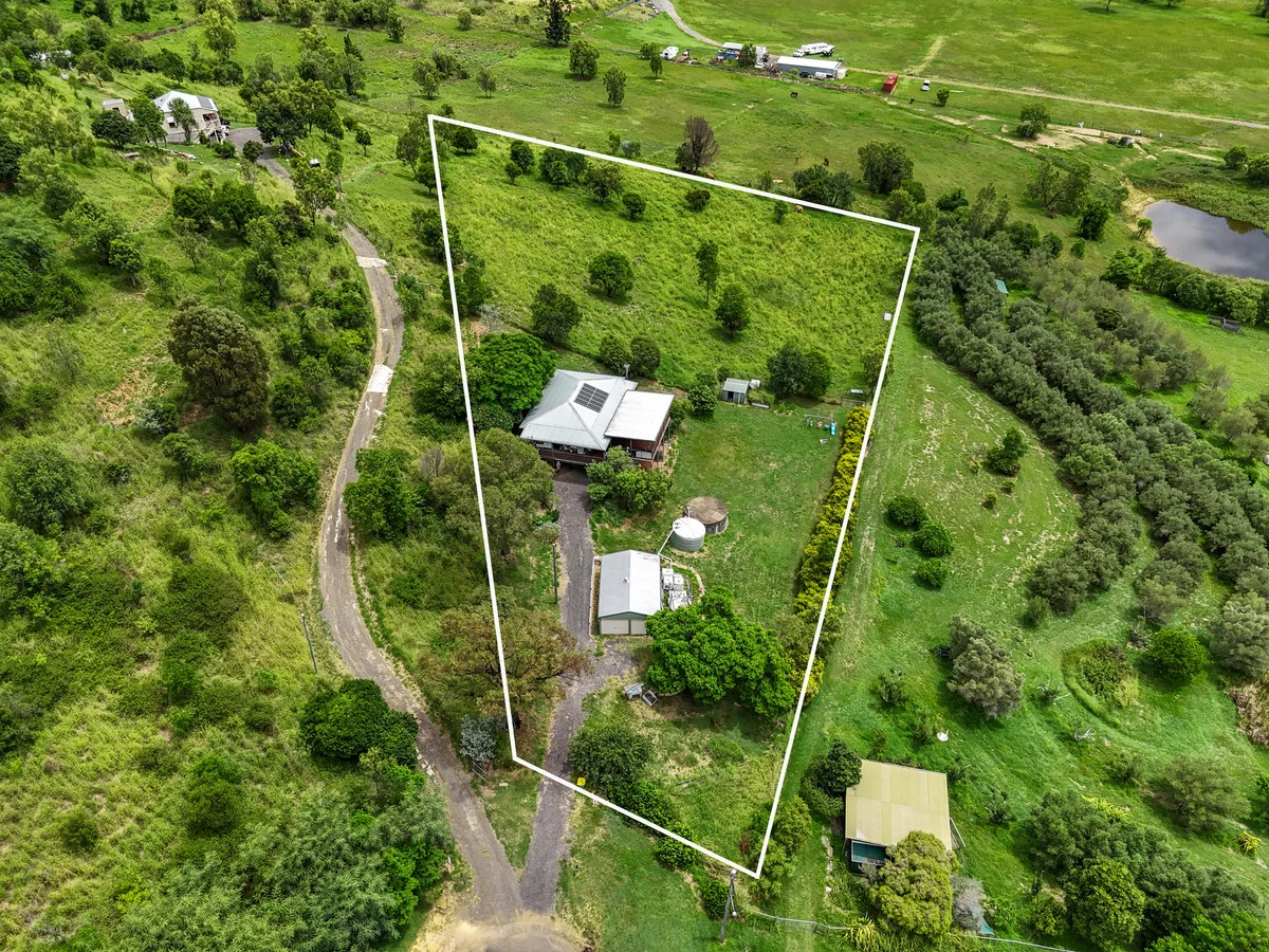 Additional image 3 of 15 Stokes Court, Summerholm QLD 4341