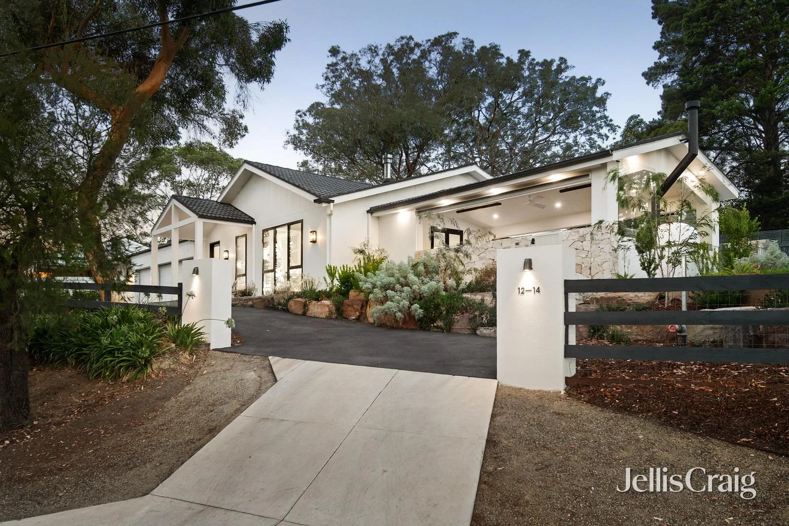 12-14 Arundel Road, Park Orchards VIC 3114