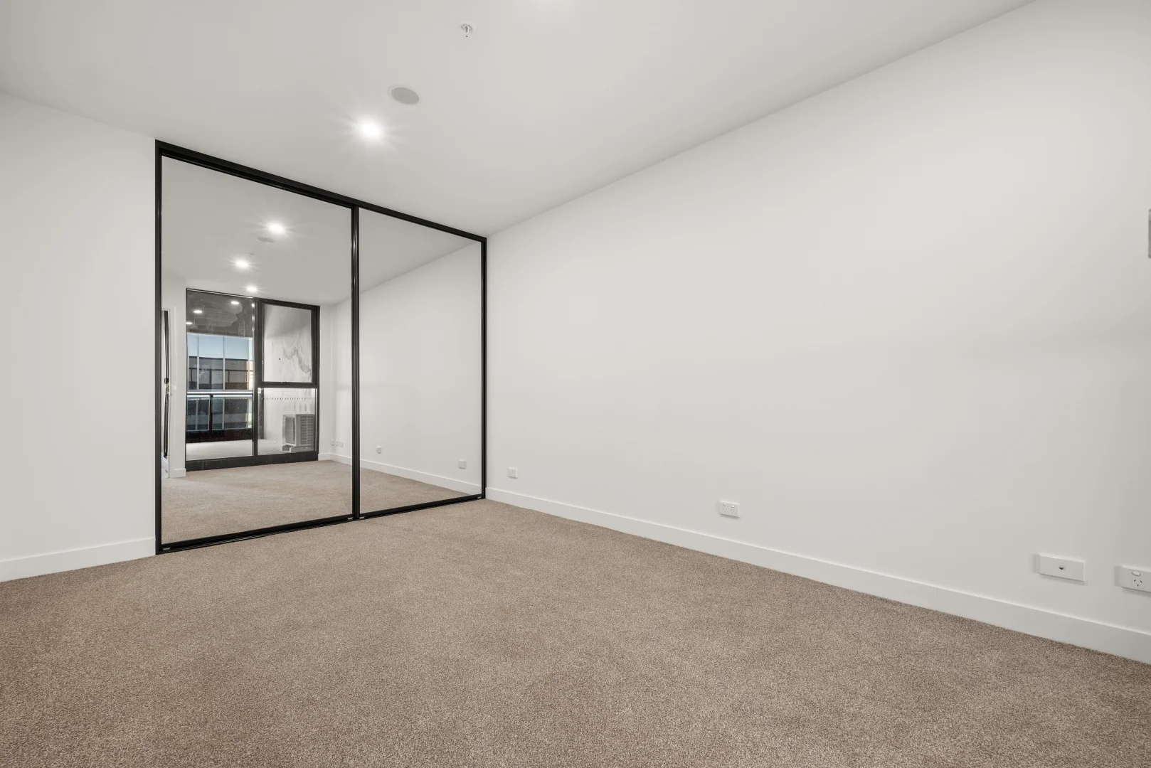 Additional image 5 of 1506/6 Furzer Street, Phillip ACT 2606