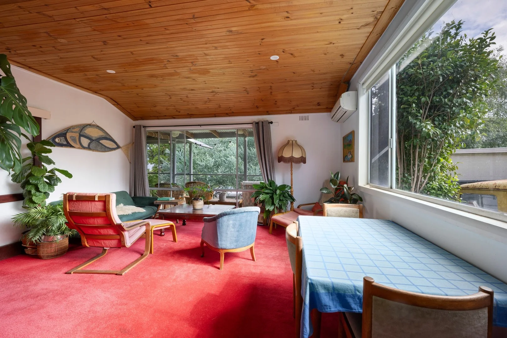 18 Mountain Avenue, Mount Beauty VIC 3699