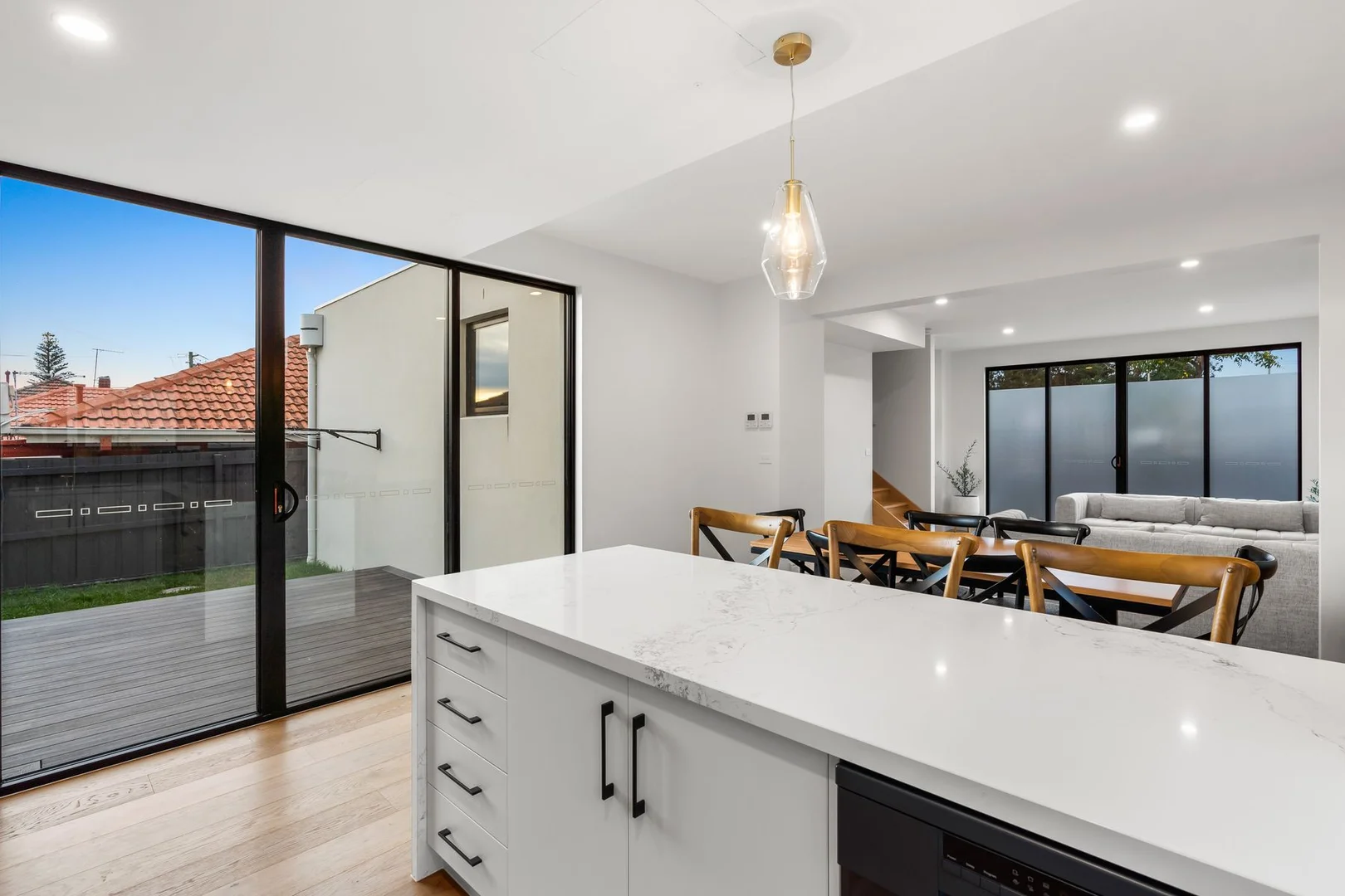 Additional image 8 of 1/494 Main Street, Mordialloc VIC 3195