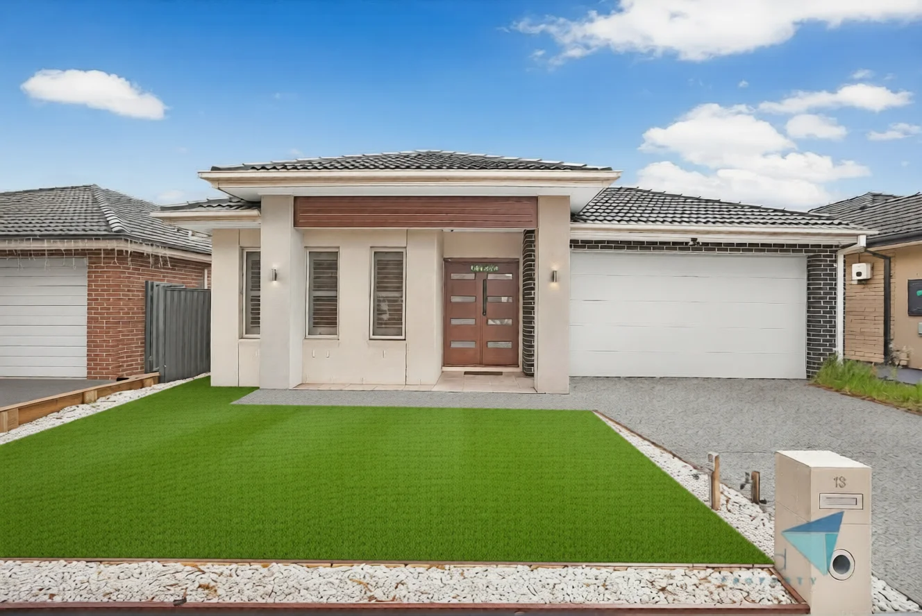 13 Macalister Gr, Cobblebank VIC 3338