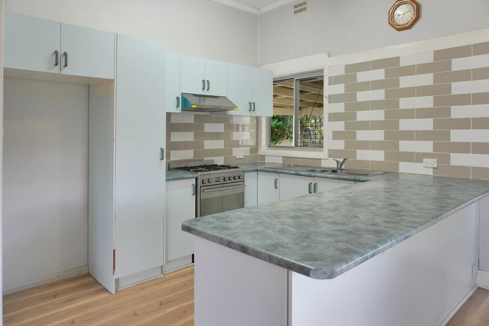 Additional image 2 of 27 Queen Street, Forbes NSW 2871