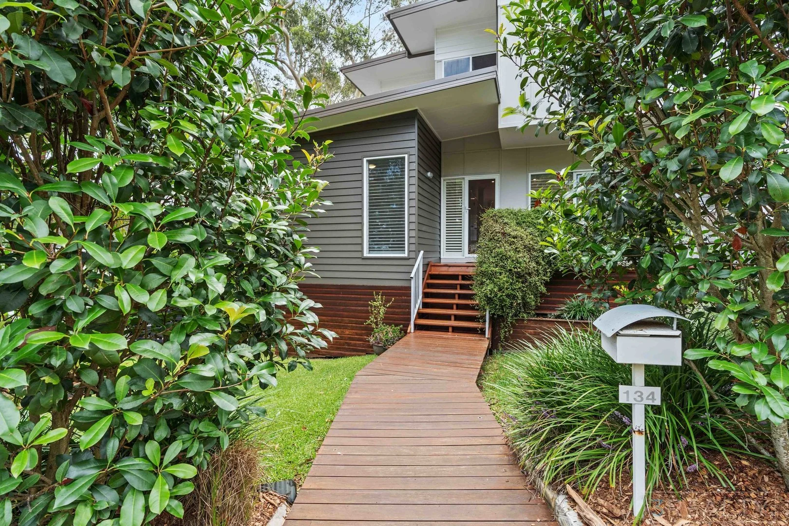 134 Jetty Point Drive, Murrays Beach NSW 2281