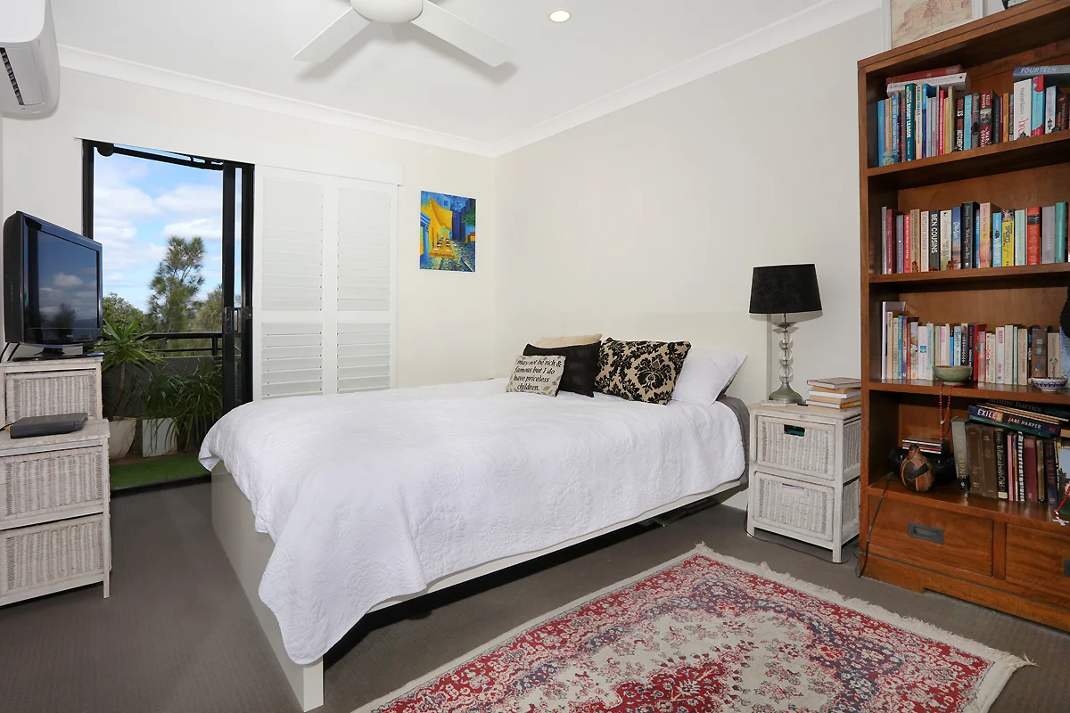 Additional image 10 of E39/1 GREAT HALL DRIVE, Miami QLD 4220