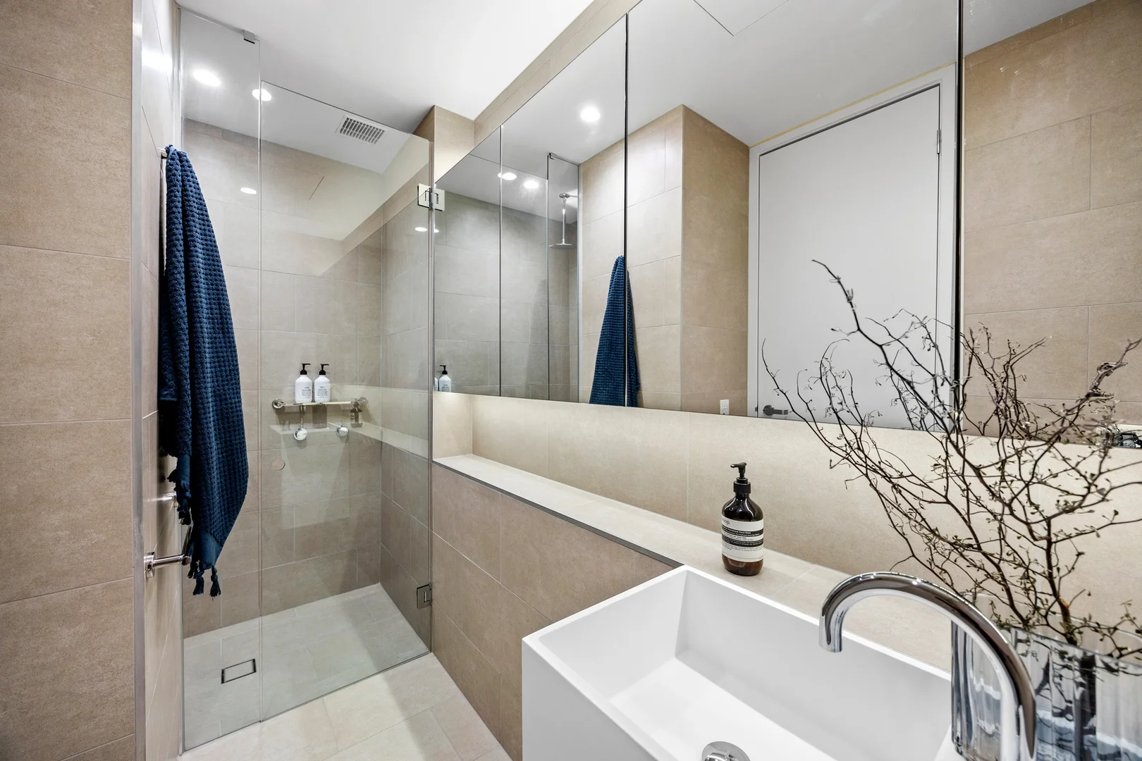 Additional image 8 of 8507/70 Southbank Boulevard, Southbank VIC 3006