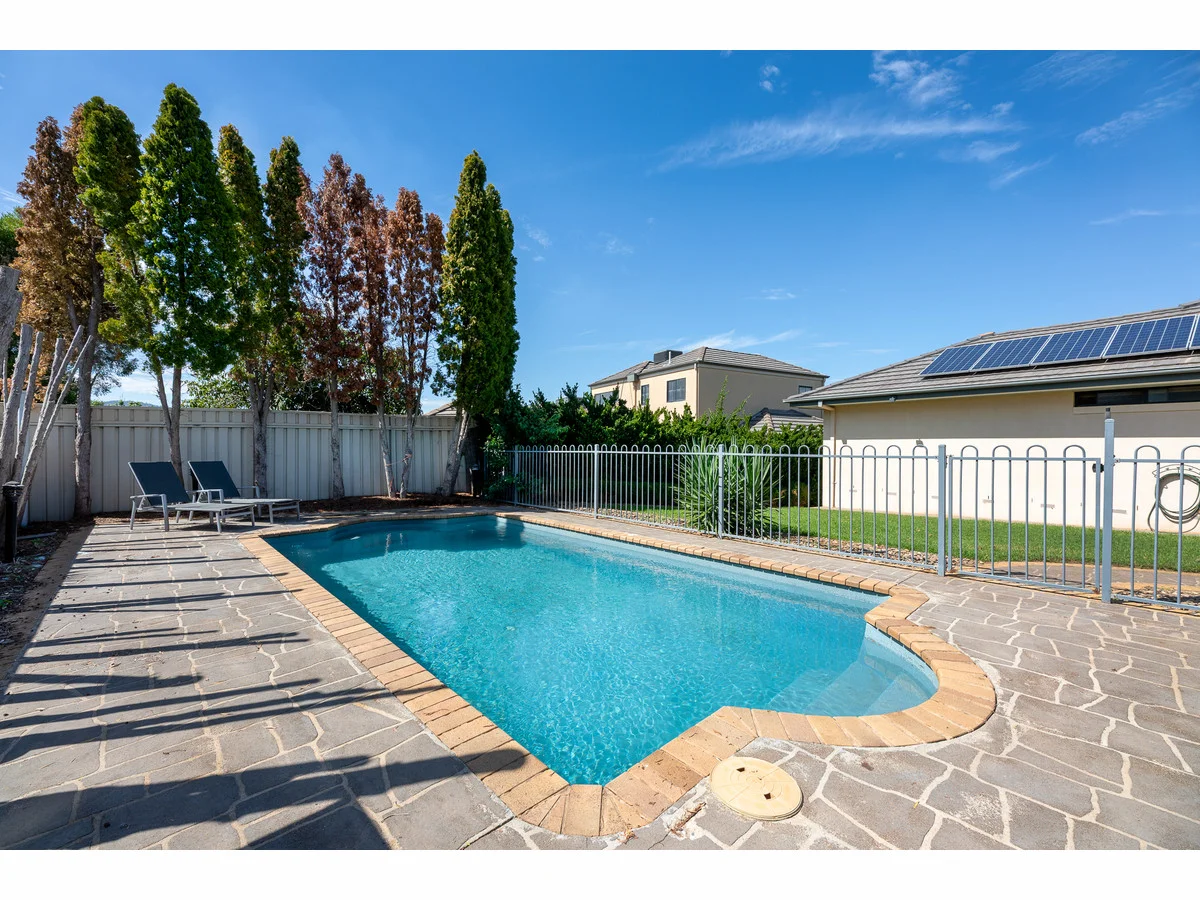 Additional image 3 of 16 Janette Court, Lavington NSW 2641
