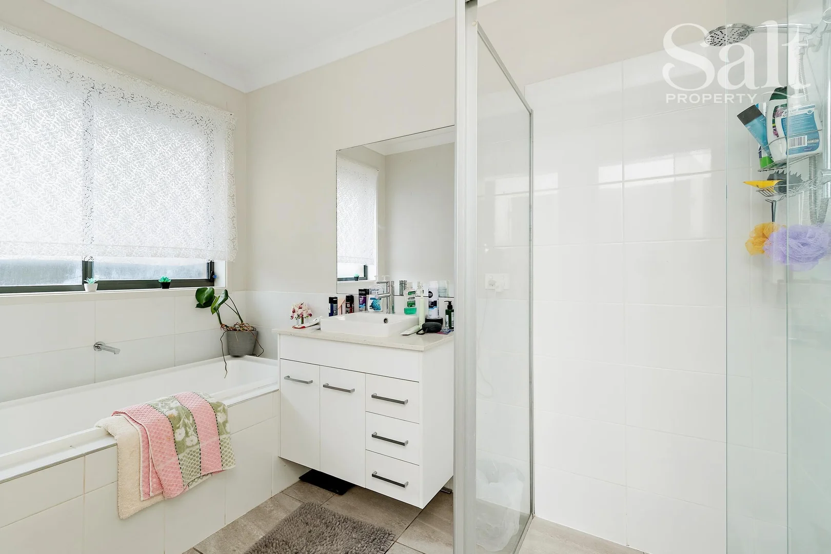 Additional image 17 of 32 & 32a Gladioli Avenue, Hamlyn Terrace NSW 2259