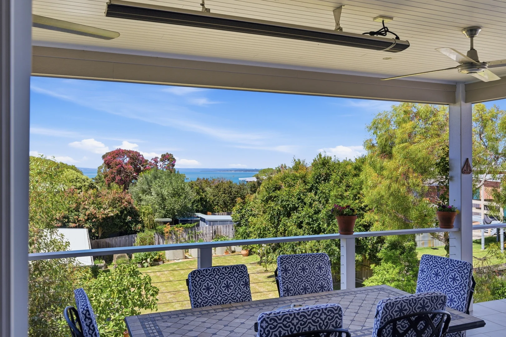 6 Sandy Mount Avenue, Inverloch VIC 3996