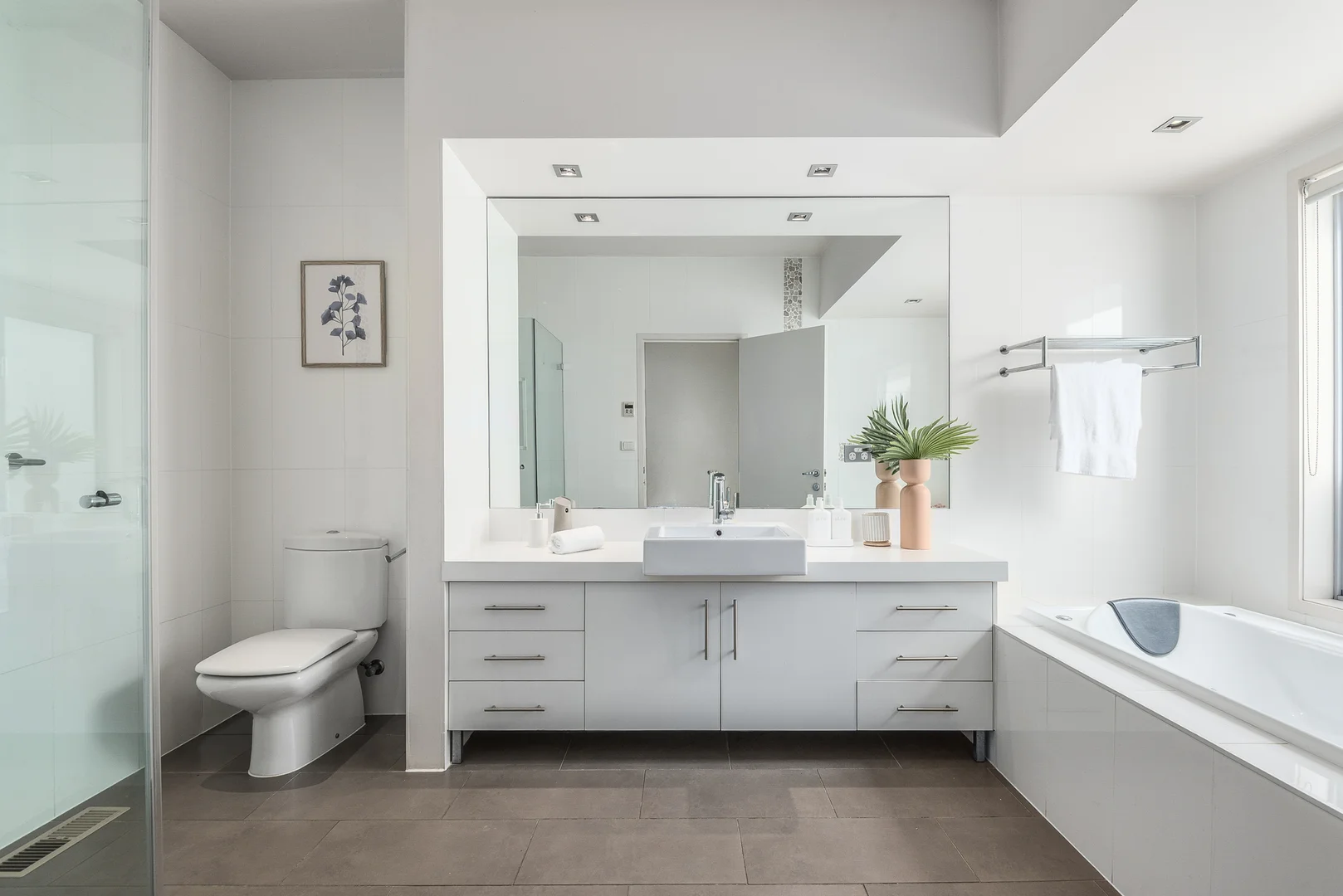 Additional image 10 of 4 Sakura Place, Bell Post Hill VIC 3215