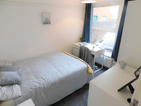 Devonshire Road, Southampton SO15, Room to rent
