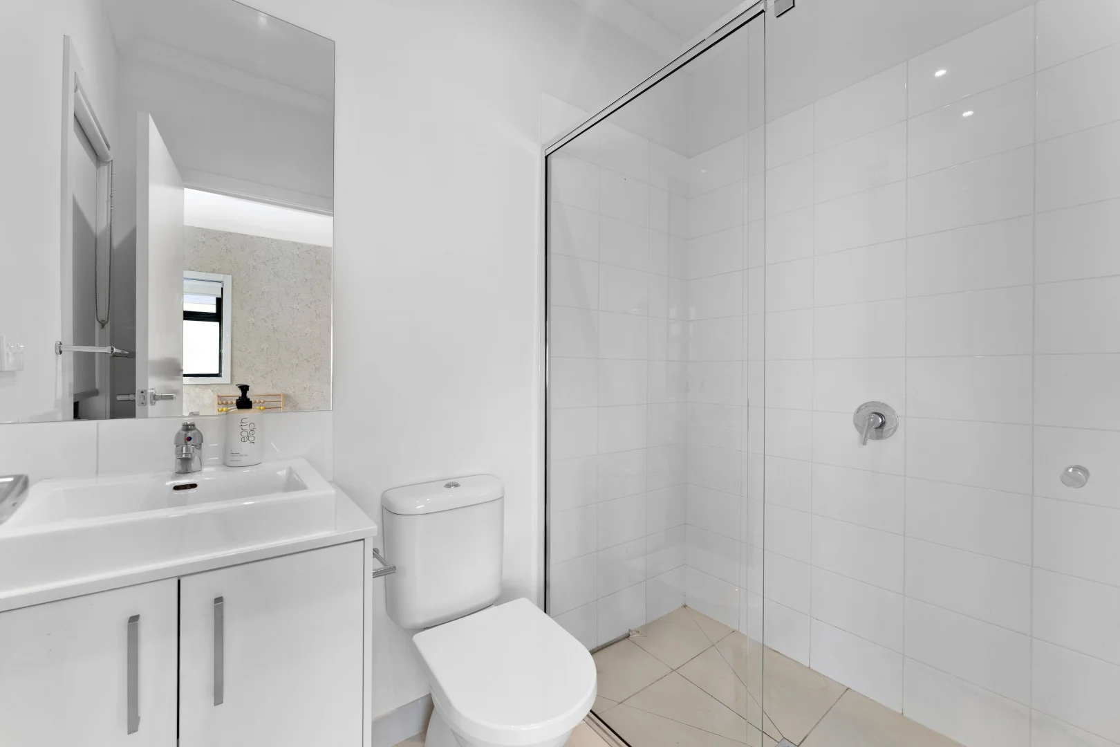 Additional image 11 of 2/480 Haughton Road, Clayton South VIC 3169