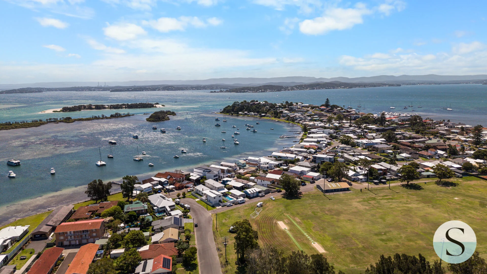 Additional image 35 of 24 Marks Parade, Marks Point NSW 2280