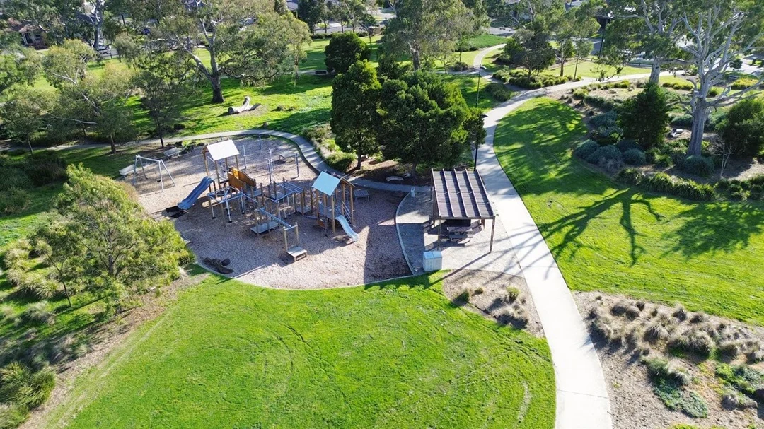 Additional image 15 of 4 Woorawa Drive, Doreen VIC 3754