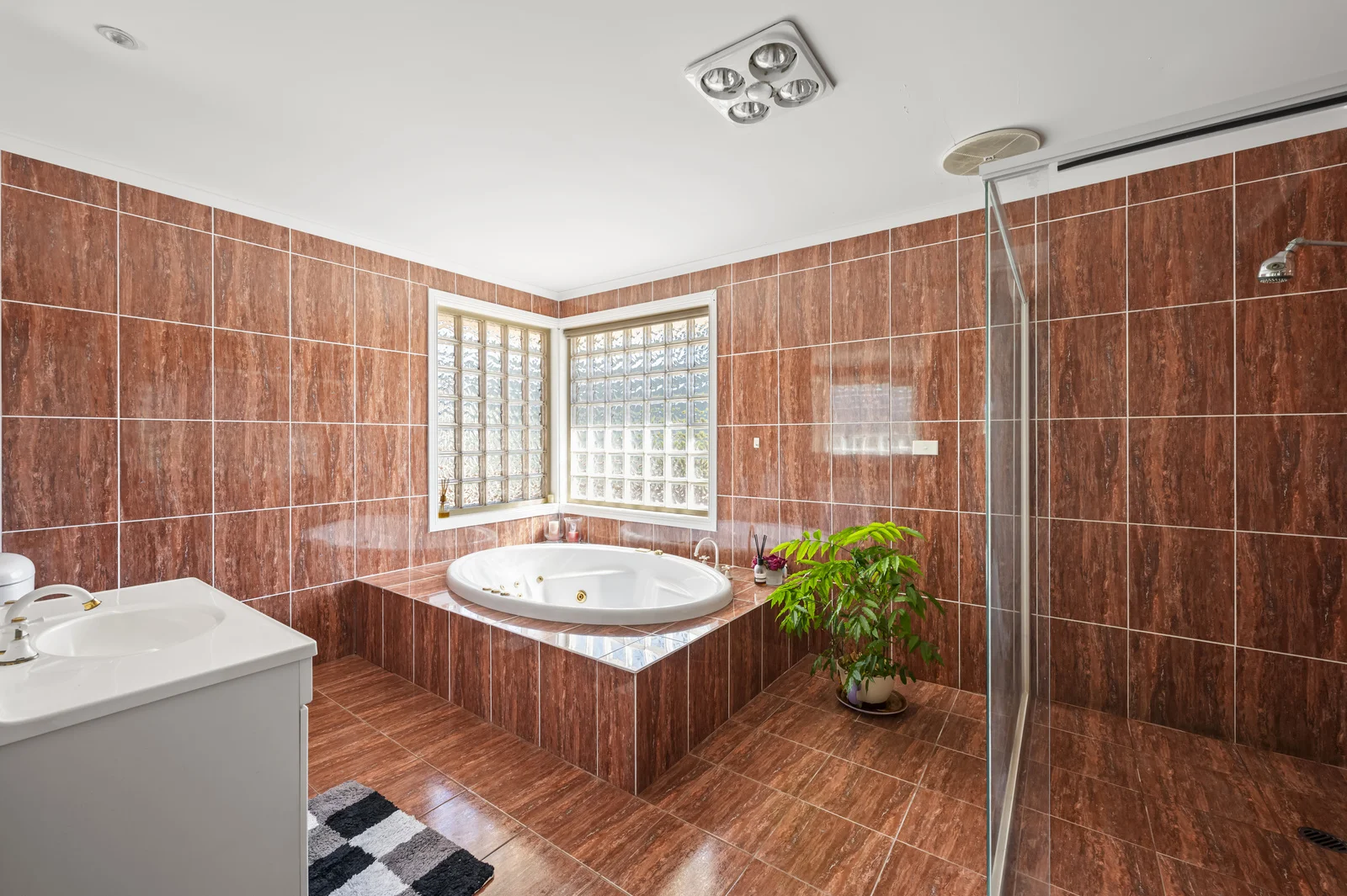 Additional image 12 of 12-14 Mitchell Court, Mansfield VIC 3722