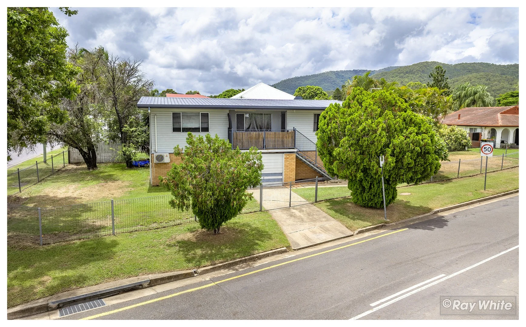 267 Elphinstone Street, Koongal QLD 4701