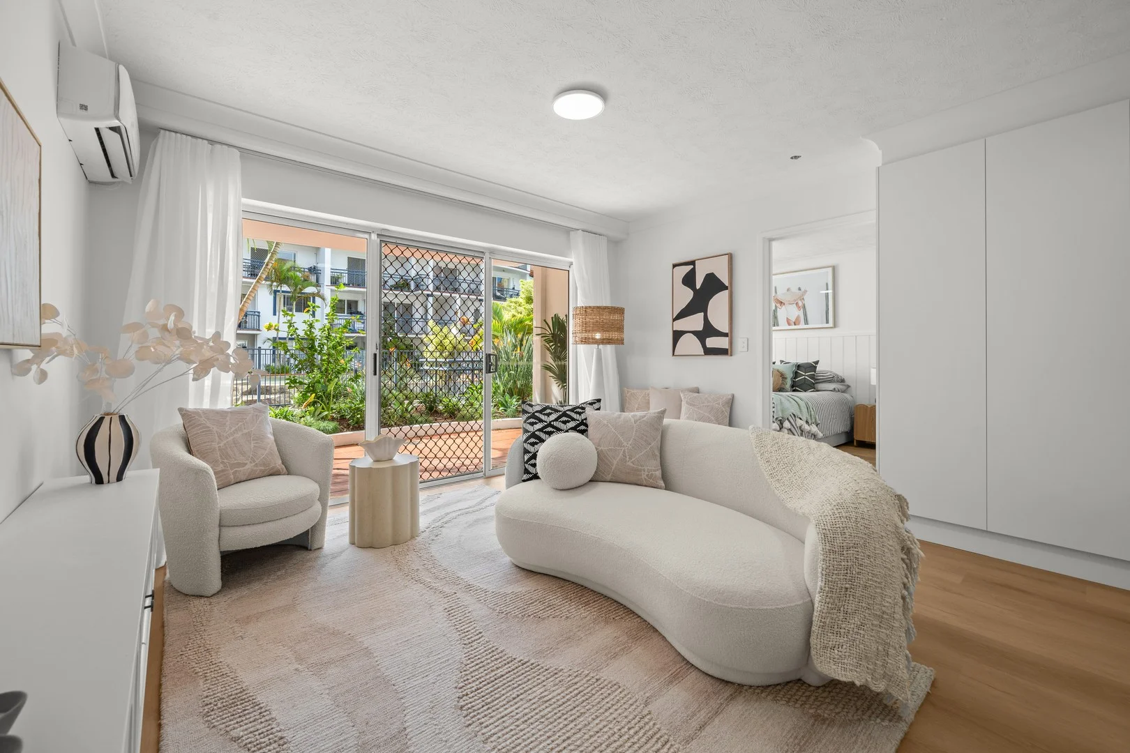 8/150 Marine Parade, Southport QLD 4215