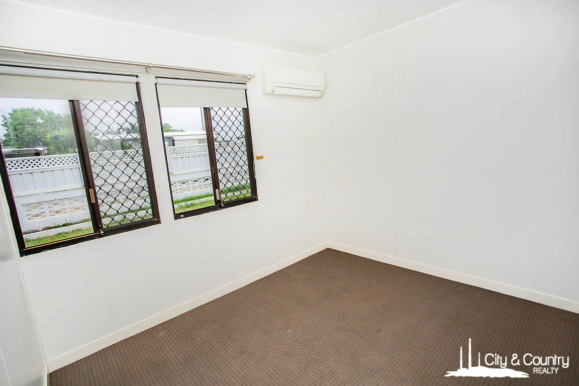 Additional image 10 of 28 Hinkler Crescent, Mount Isa QLD 4825