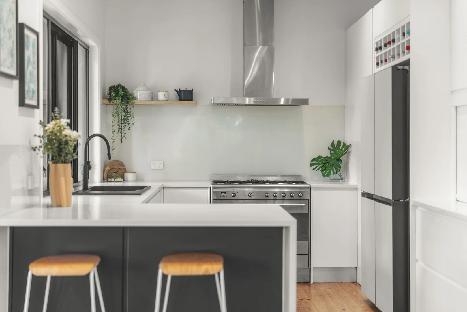 Additional image 3 of 129 K P Mcgrath Drive, Elanora QLD 4221