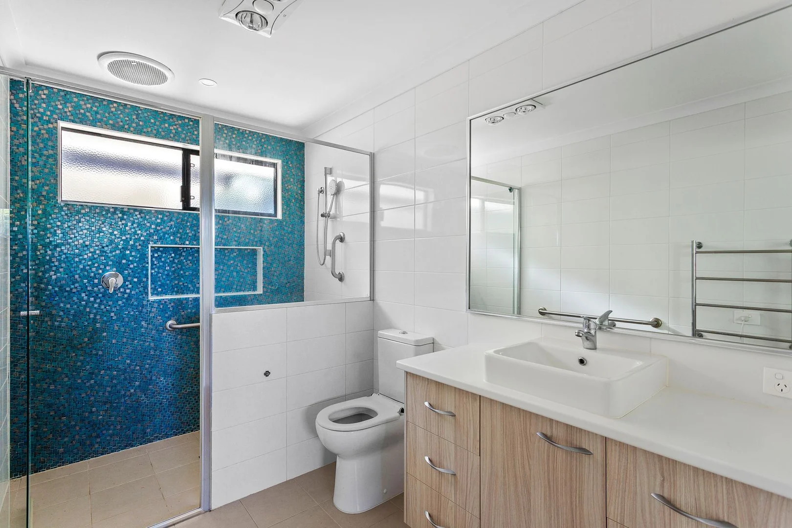 Additional image 32 of 39 James Street, North Beach WA 6020