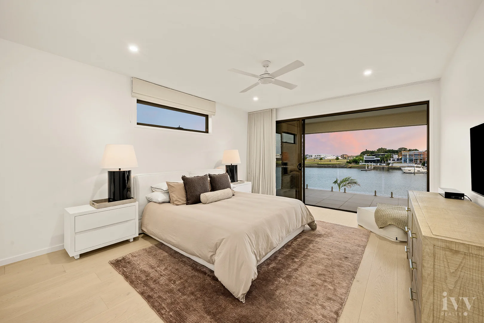 Additional image 14 of 1048 Edgecliff Place, Sanctuary Cove QLD 4212