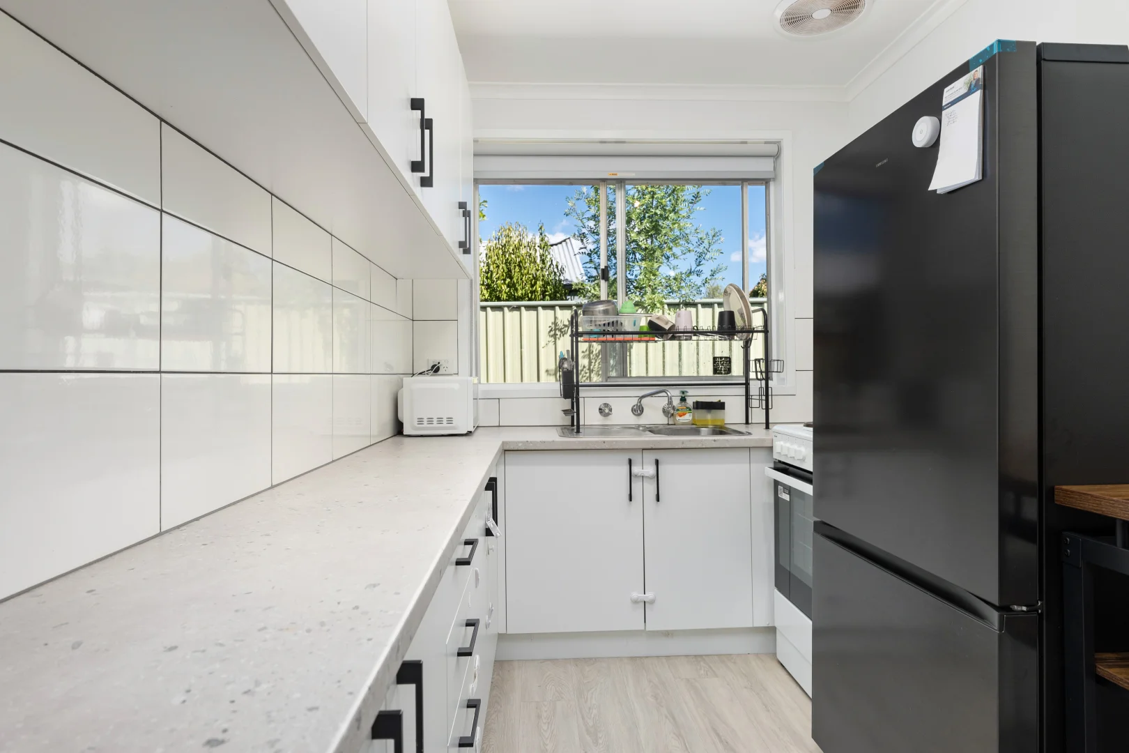 Additional image 10 of 1-4/424 Douglas Road, Lavington NSW 2641