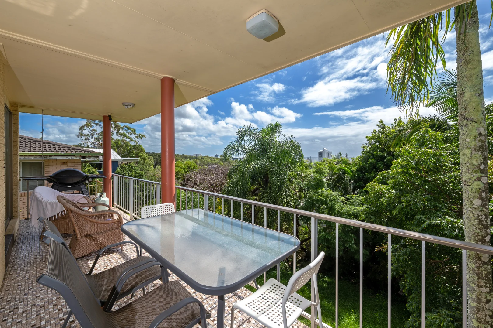 Additional image 7 of 2 Tantula Road East, Alexandra Headland QLD 4572