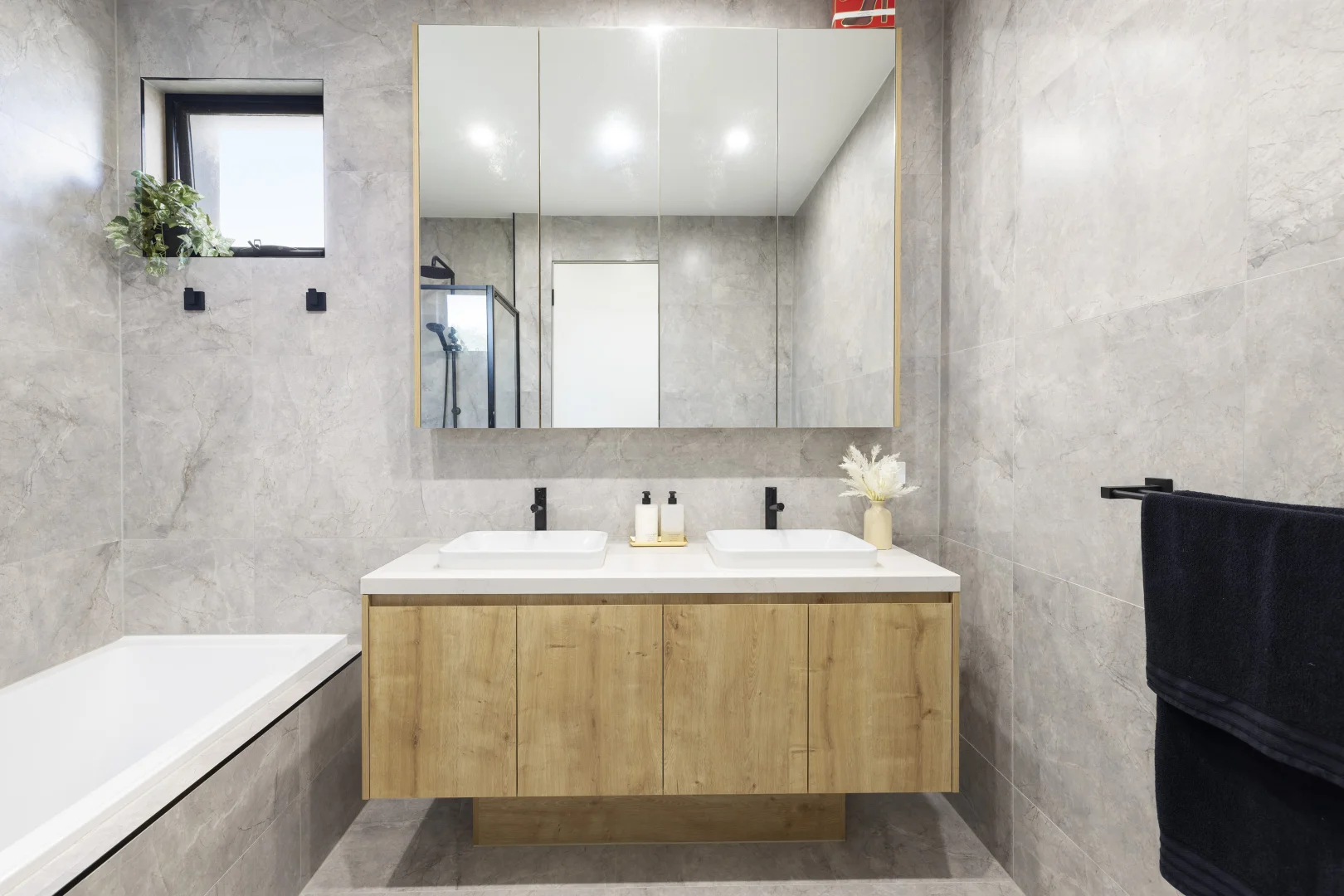 Additional image 12 of 1/452 Station Street, Bonbeach VIC 3196